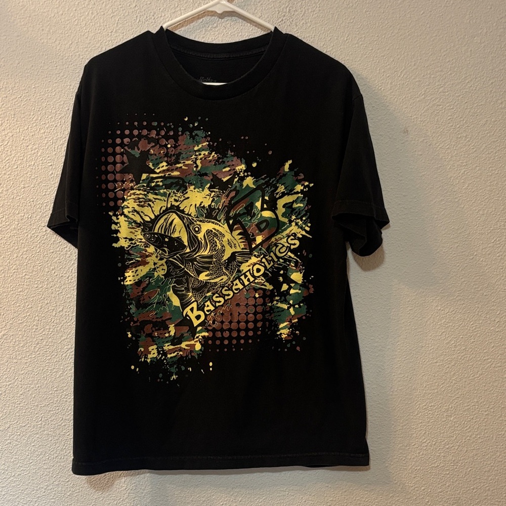 Bassaholics Graphic T-Shirt